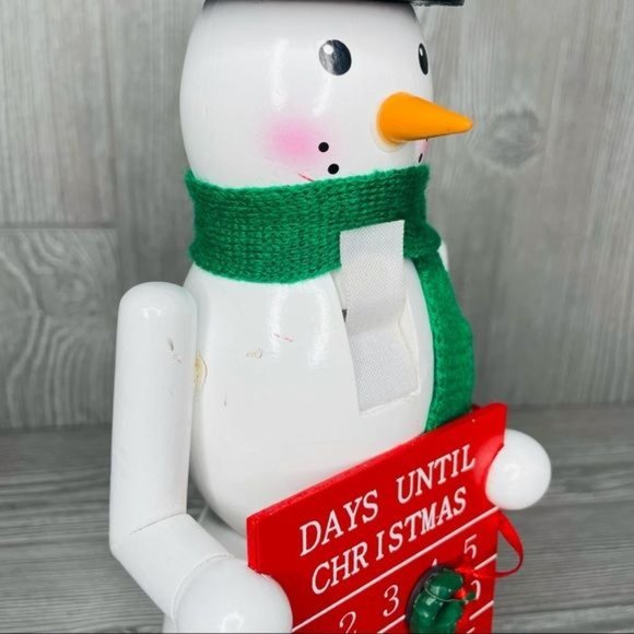 Snowman Christmas count down advent calendar magnetic nutcracker decoration - Picture 4 of 6